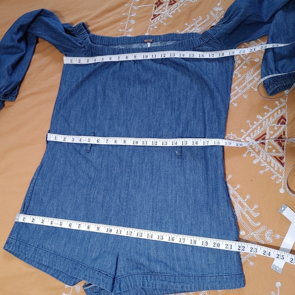 Free People Tangled In Willows Chambray Romper Size S - Picture 11 of 12